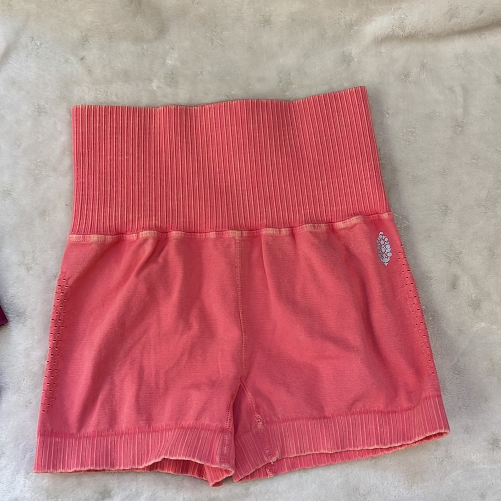 NEW🌺free people good karma running short BIG HALF WAY LOGO - Picture 3 of 17